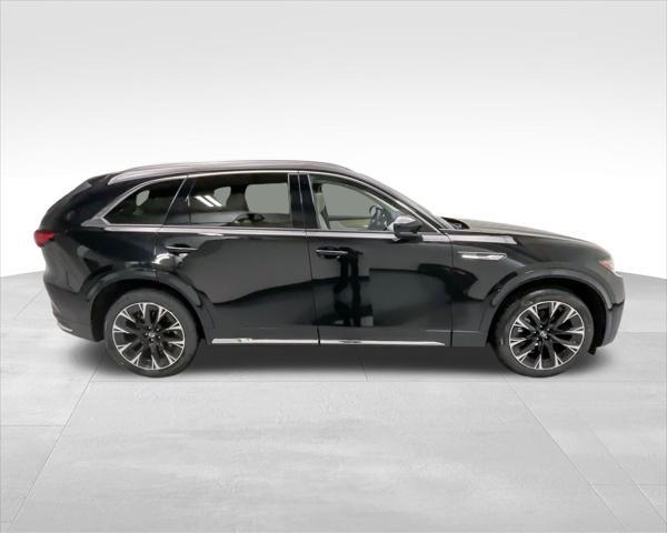 new 2025 Mazda CX-90 car, priced at $56,204