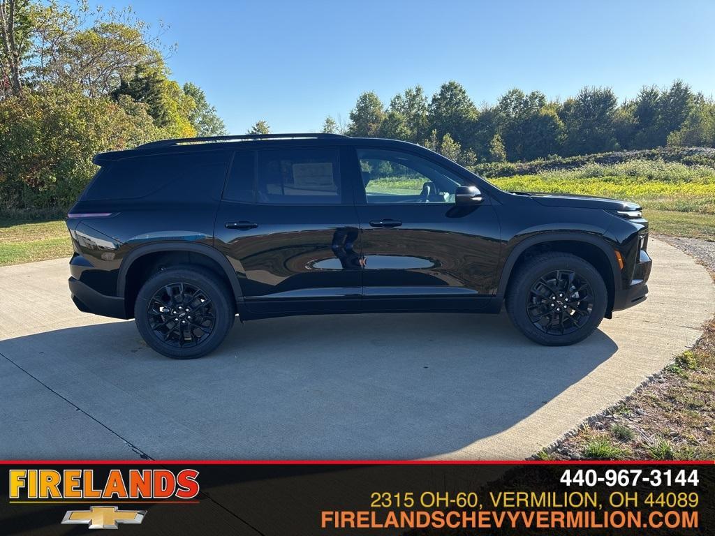 new 2026 Chevrolet Traverse car, priced at $43,480