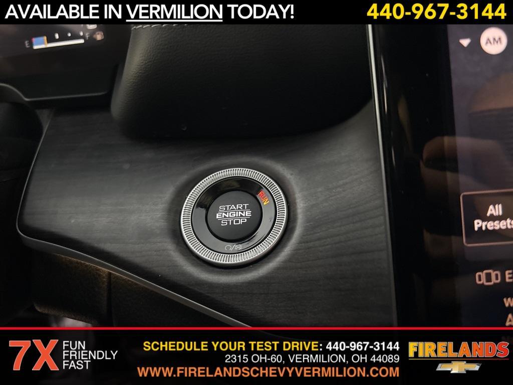 used 2023 Jeep Grand Cherokee car, priced at $33,250