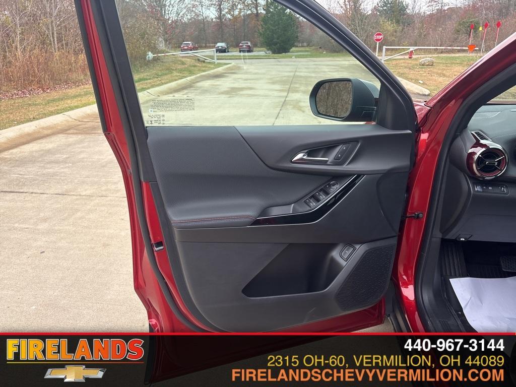 new 2026 Chevrolet Equinox car, priced at $36,215