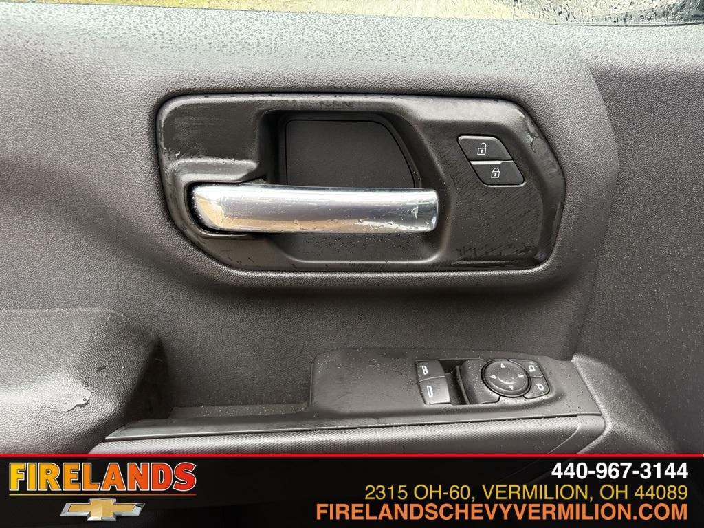 new 2025 Chevrolet Silverado 1500 car, priced at $48,195