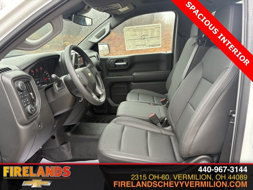 new 2025 Chevrolet Silverado 1500 car, priced at $48,195