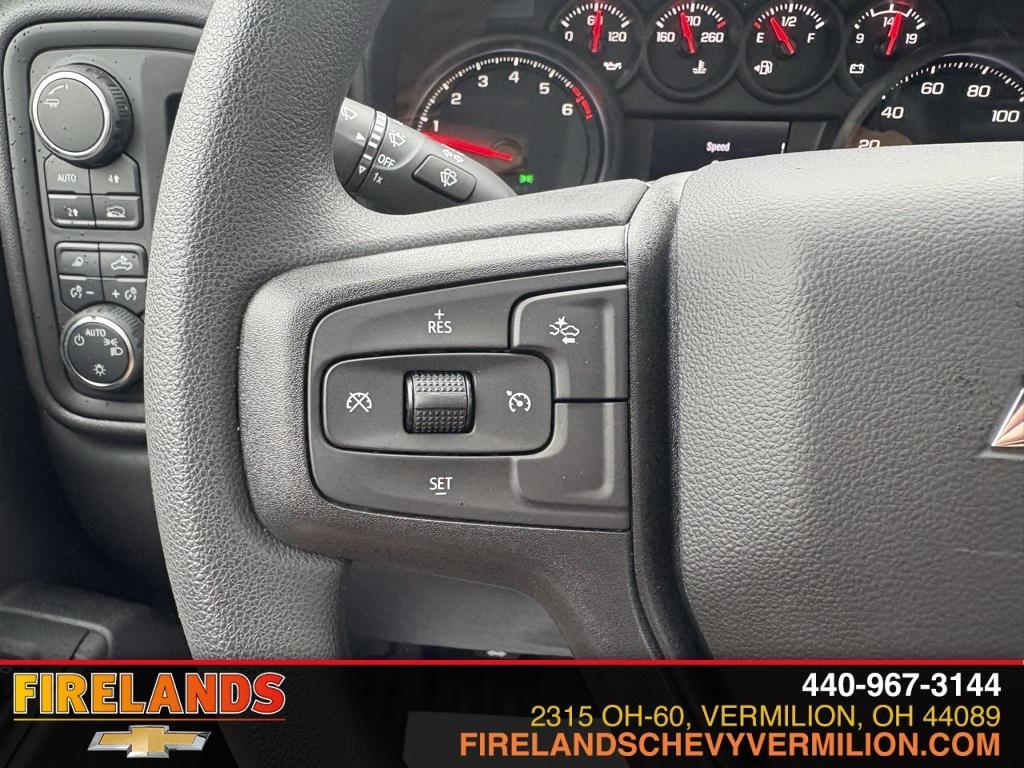 new 2025 Chevrolet Silverado 1500 car, priced at $48,195