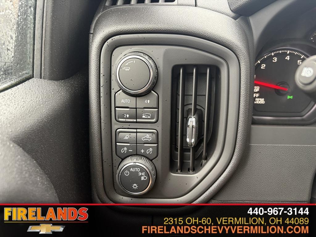 new 2025 Chevrolet Silverado 1500 car, priced at $48,195