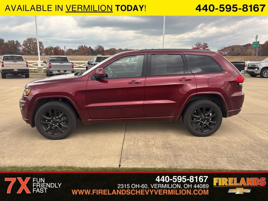used 2022 Jeep Grand Cherokee WK car, priced at $17,500