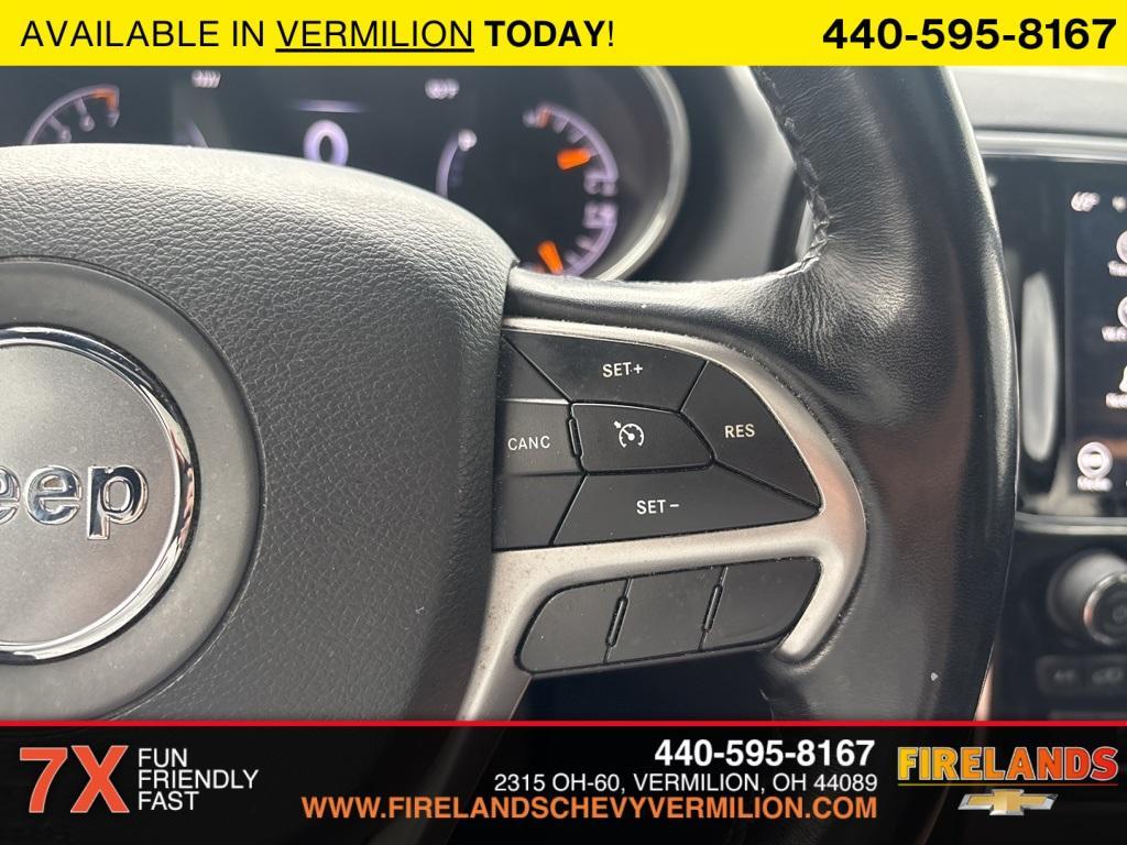 used 2022 Jeep Grand Cherokee WK car, priced at $17,500