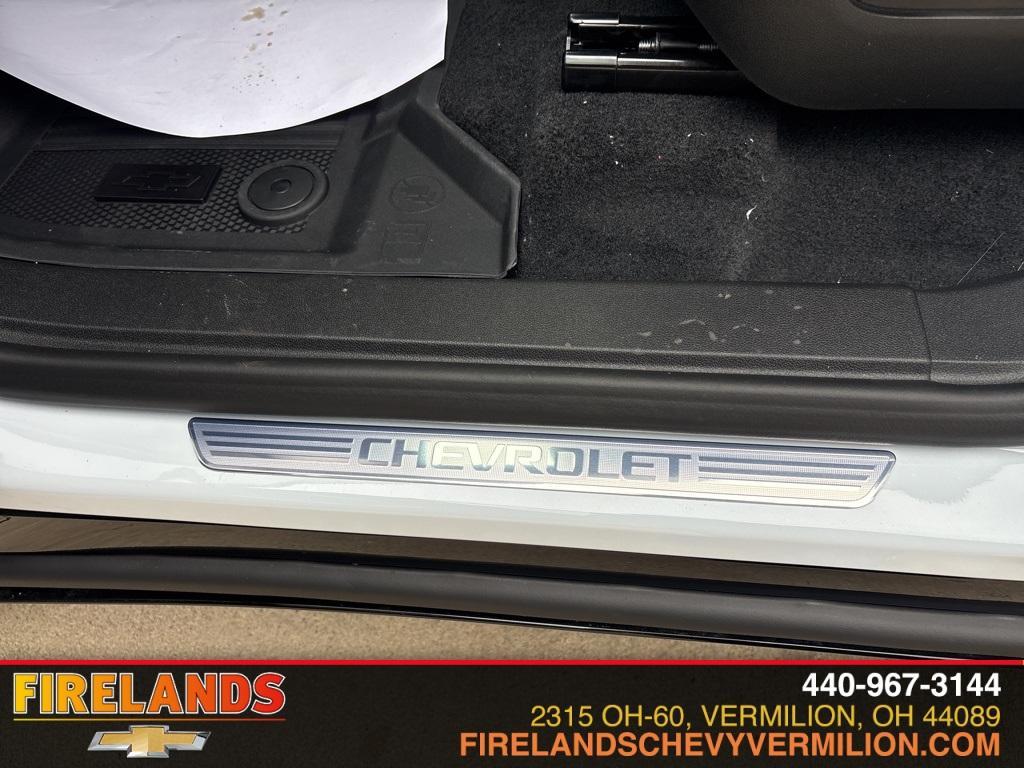 new 2026 Chevrolet Traverse car, priced at $62,909