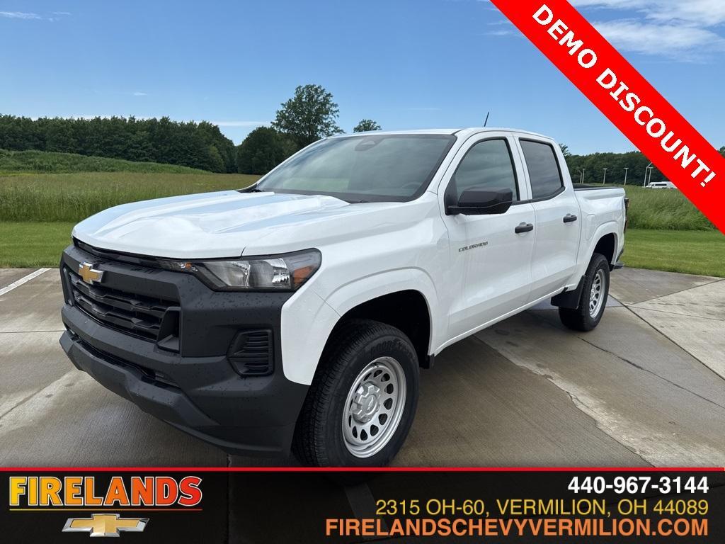 new 2025 Chevrolet Colorado car, priced at $32,090