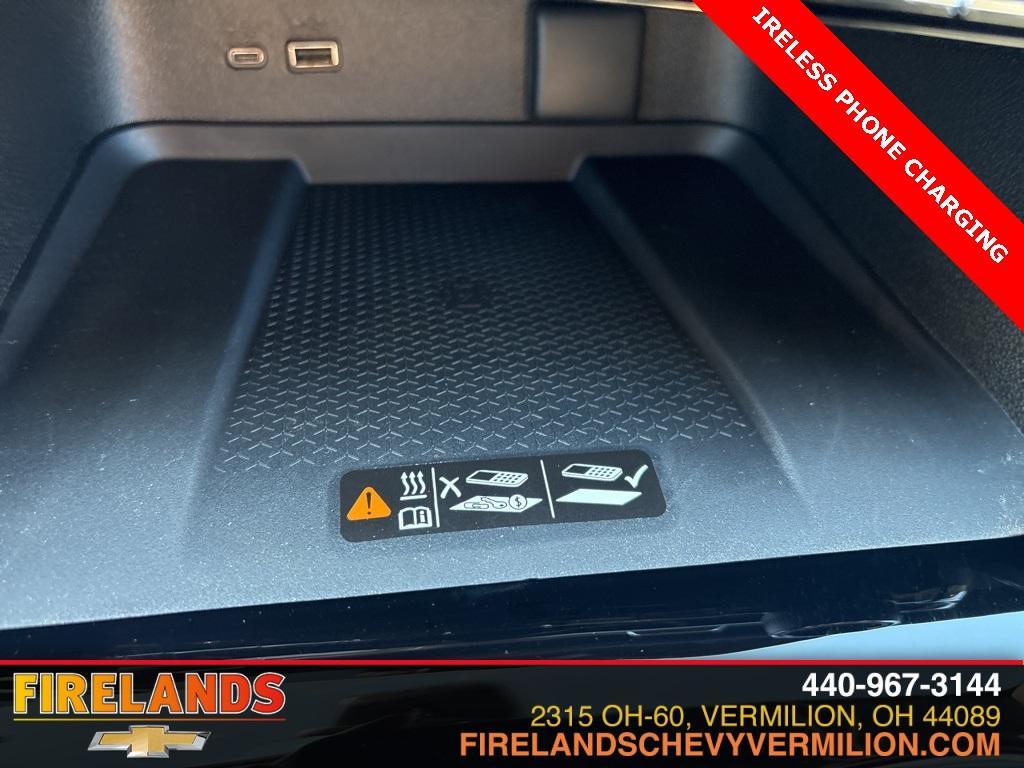 new 2026 Chevrolet Traverse car, priced at $44,715