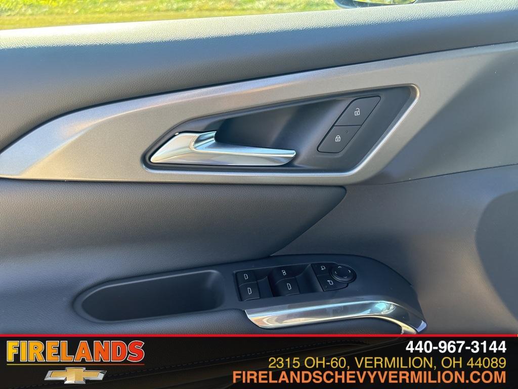 new 2026 Chevrolet Traverse car, priced at $44,715