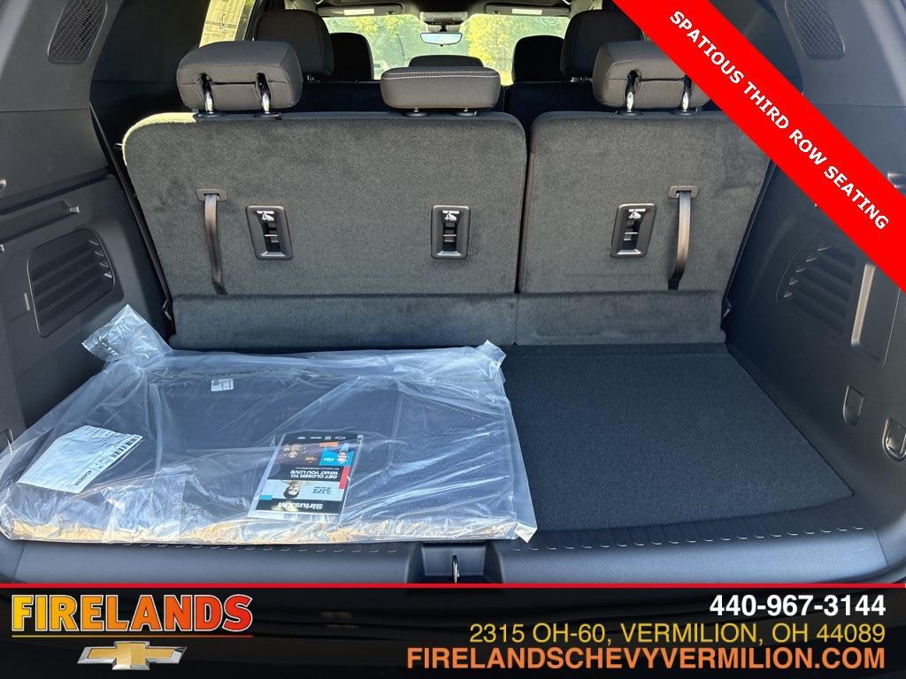 new 2026 Chevrolet Traverse car, priced at $44,715