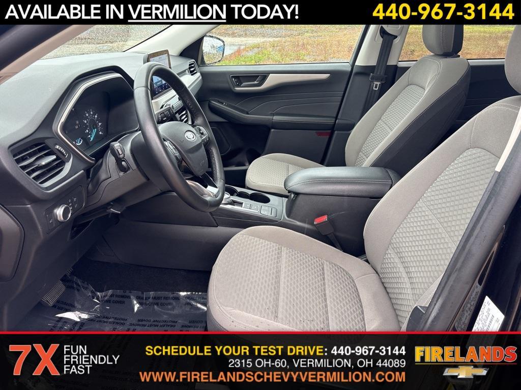 used 2022 Ford Escape car, priced at $19,000