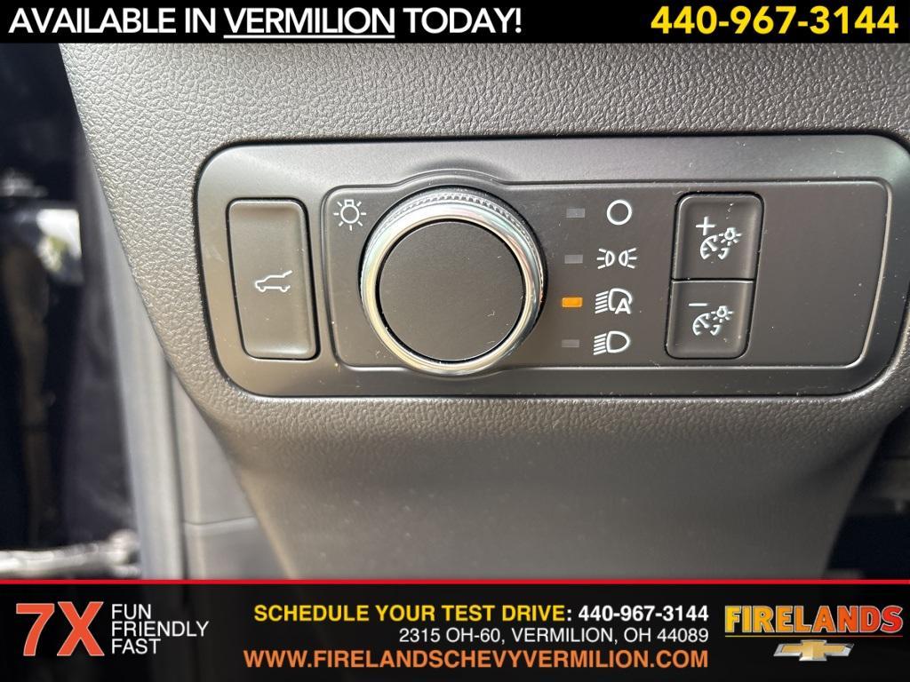 used 2022 Ford Escape car, priced at $19,000