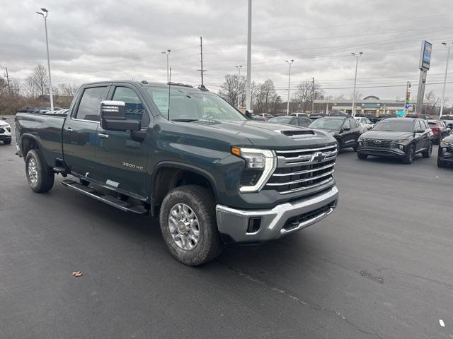 new 2026 Chevrolet Silverado 3500 car