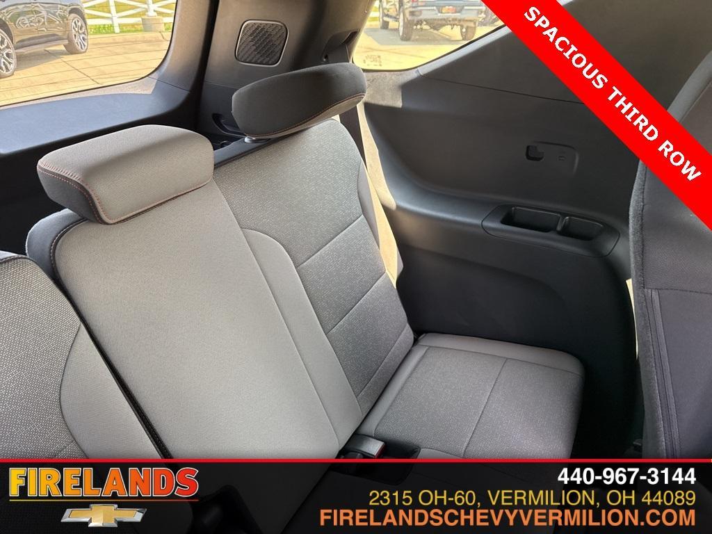 new 2025 Chevrolet Traverse car, priced at $47,130