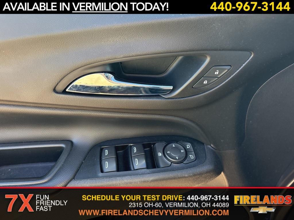 used 2018 Chevrolet Equinox car, priced at $11,250