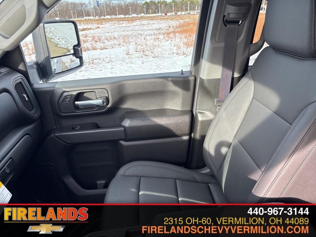 new 2026 Chevrolet Silverado 3500 car, priced at $72,224