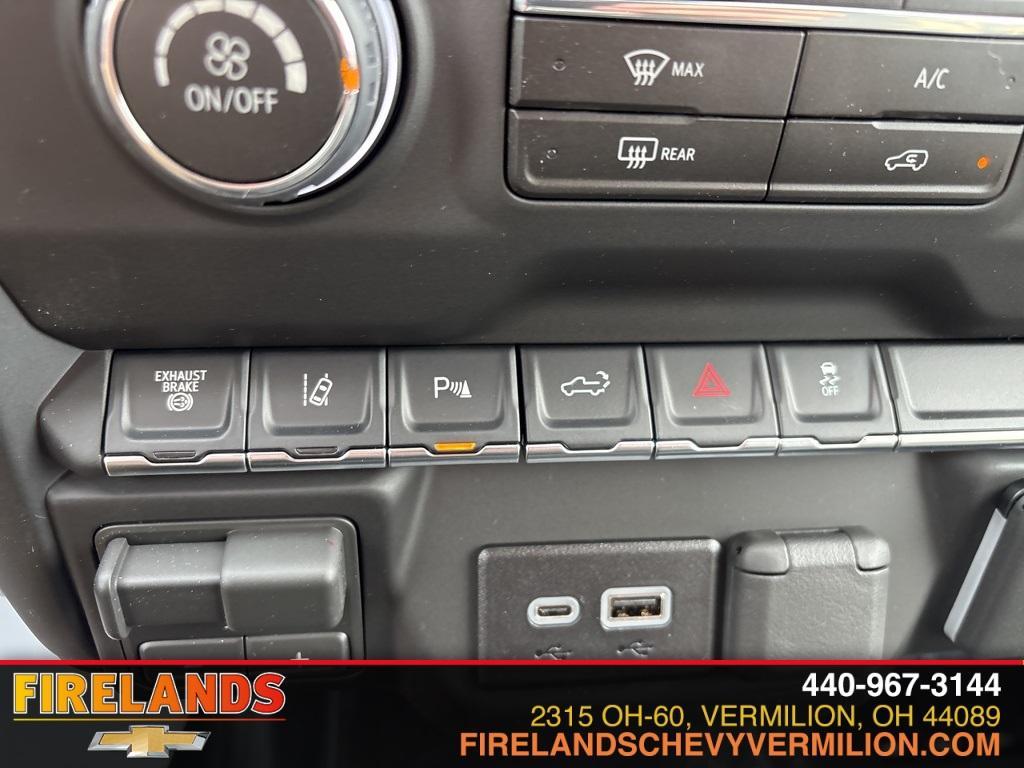 new 2026 Chevrolet Silverado 3500 car, priced at $72,224