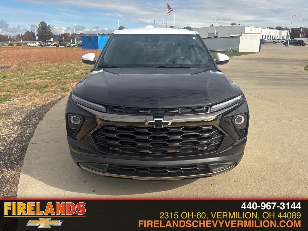 new 2025 Chevrolet TrailBlazer car, priced at $28,890