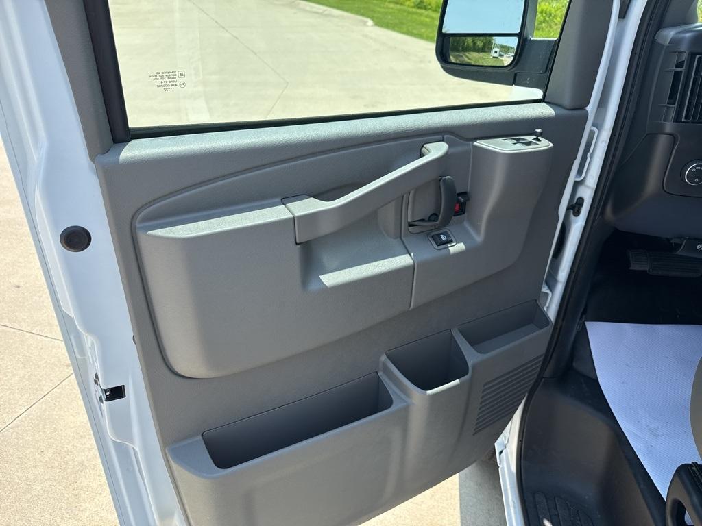 new 2025 Chevrolet Express 2500 car, priced at $51,710