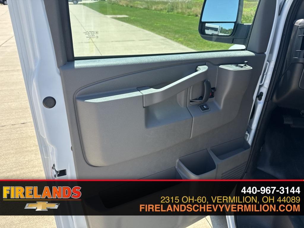 new 2025 Chevrolet Express 2500 car, priced at $55,700