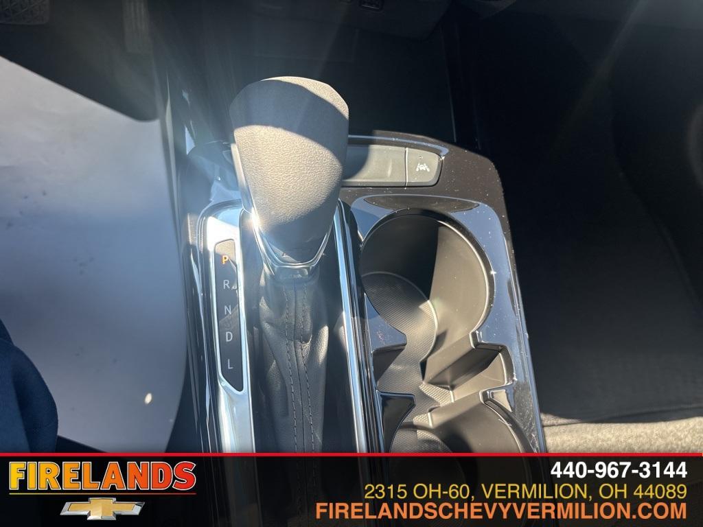 new 2025 Chevrolet Trax car, priced at $27,180