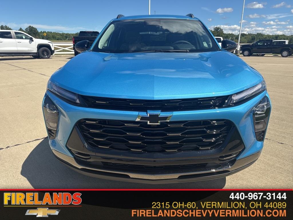 new 2025 Chevrolet Trax car, priced at $27,180