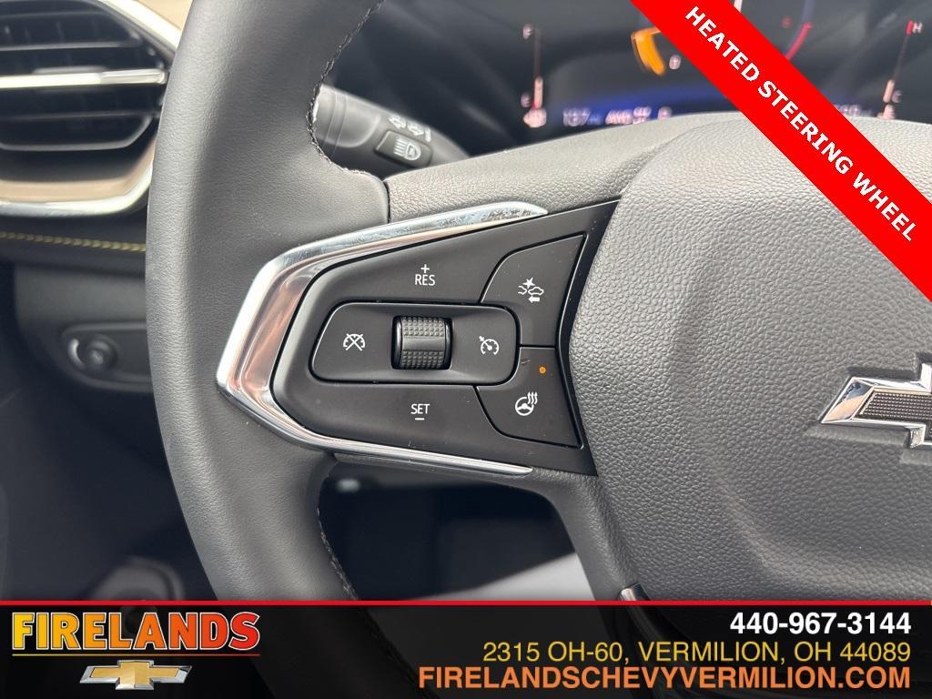 new 2025 Chevrolet TrailBlazer car, priced at $33,450