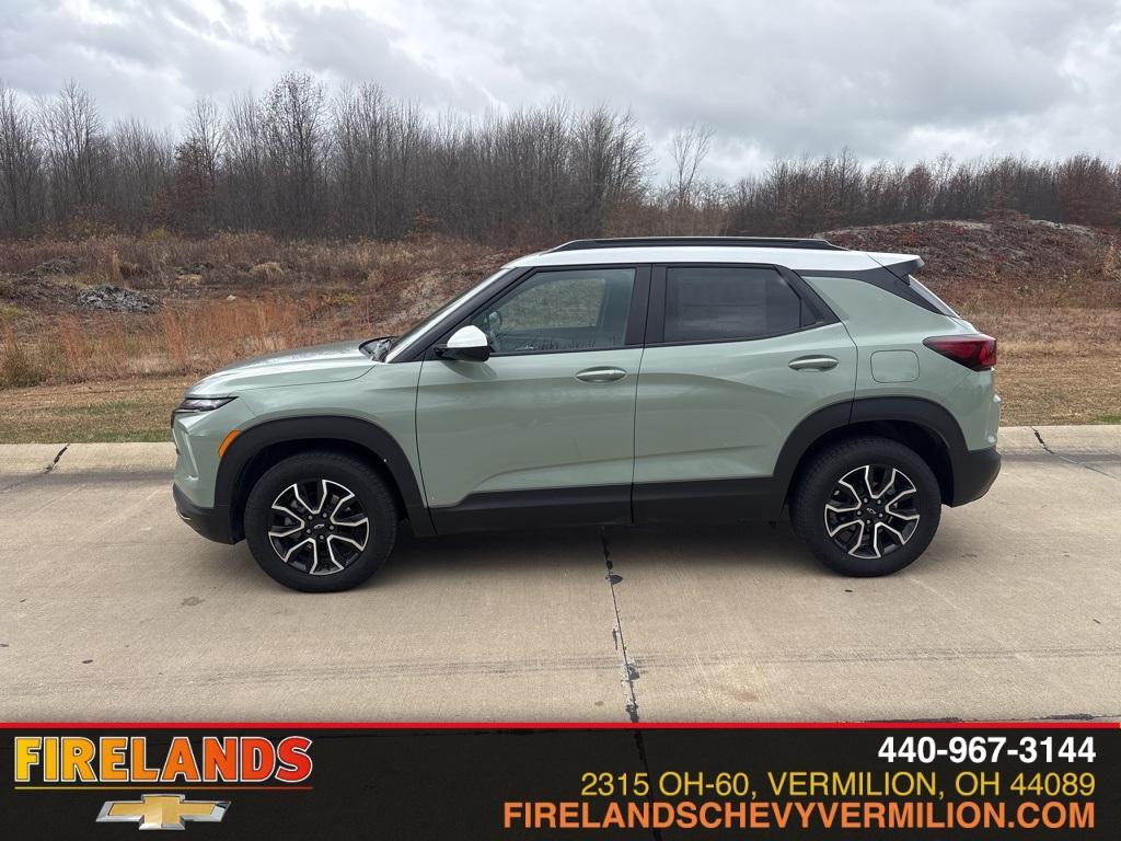 new 2025 Chevrolet TrailBlazer car, priced at $33,450