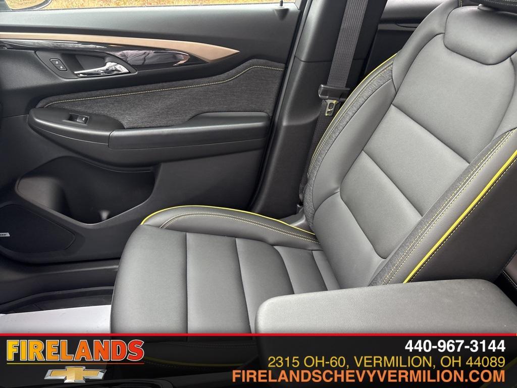 new 2025 Chevrolet TrailBlazer car, priced at $33,450