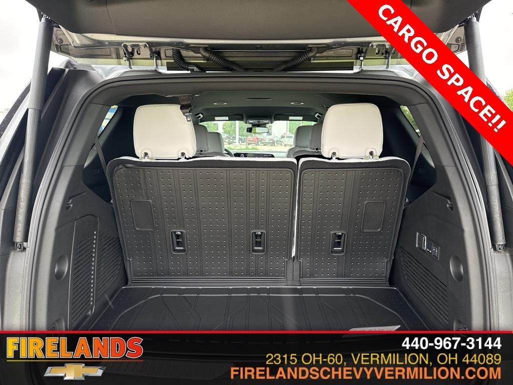 new 2025 Chevrolet Tahoe car, priced at $80,115