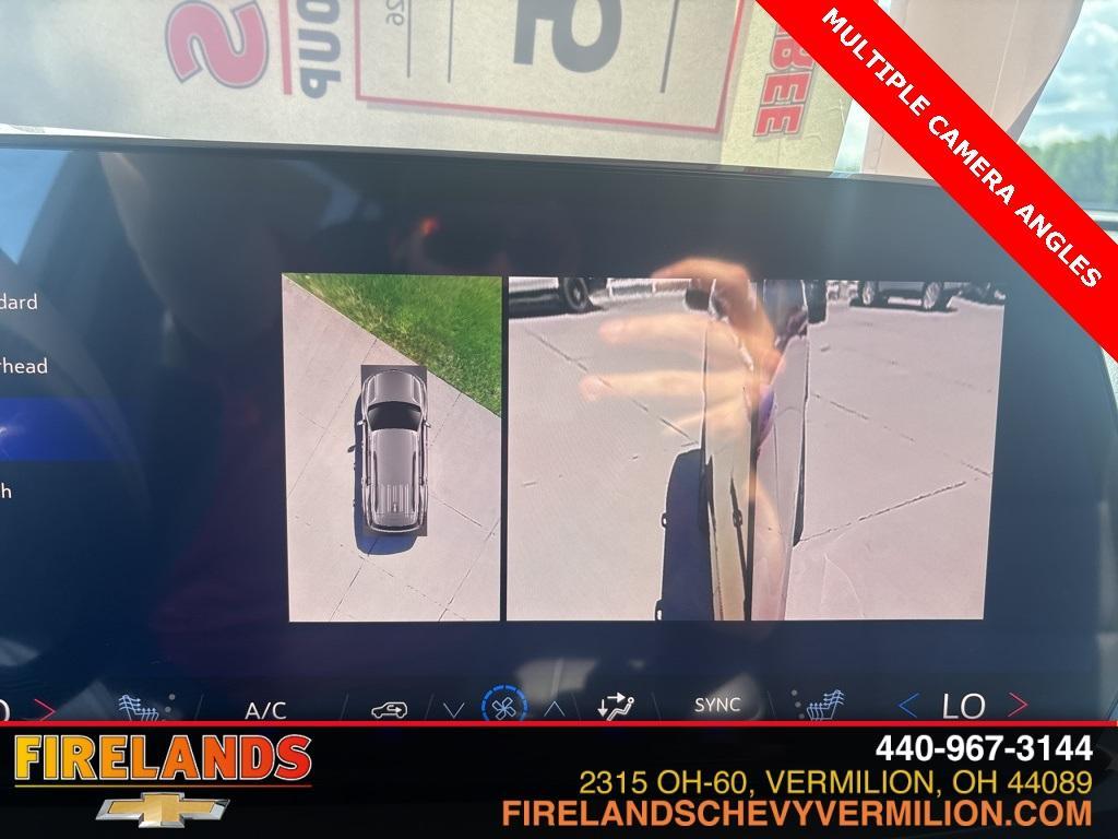 new 2026 Chevrolet Traverse car, priced at $48,635