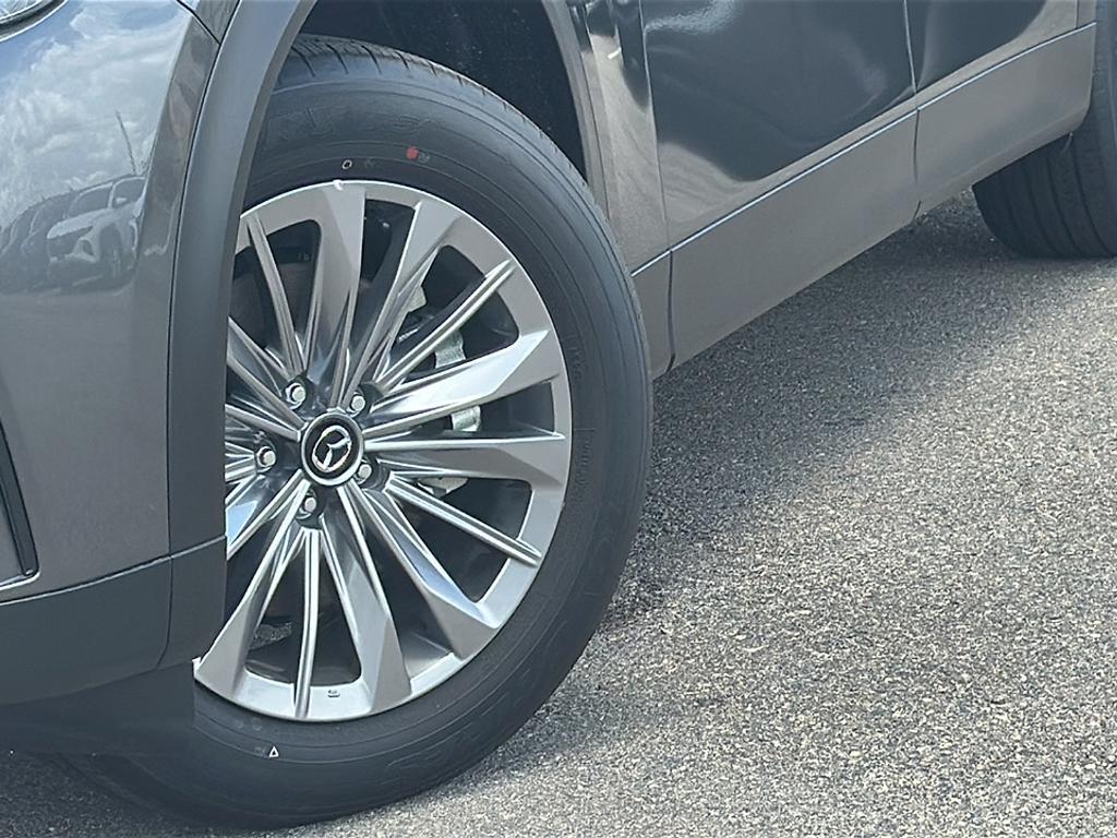 new 2025 Mazda CX-90 car, priced at $40,195