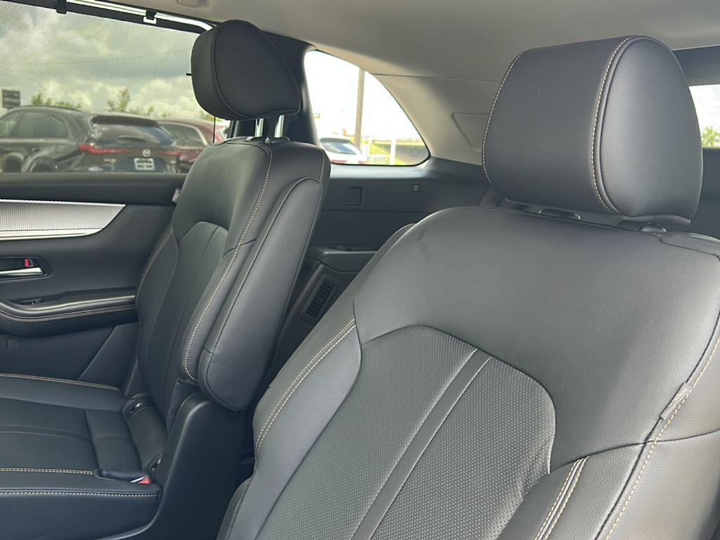 new 2025 Mazda CX-90 car, priced at $40,195