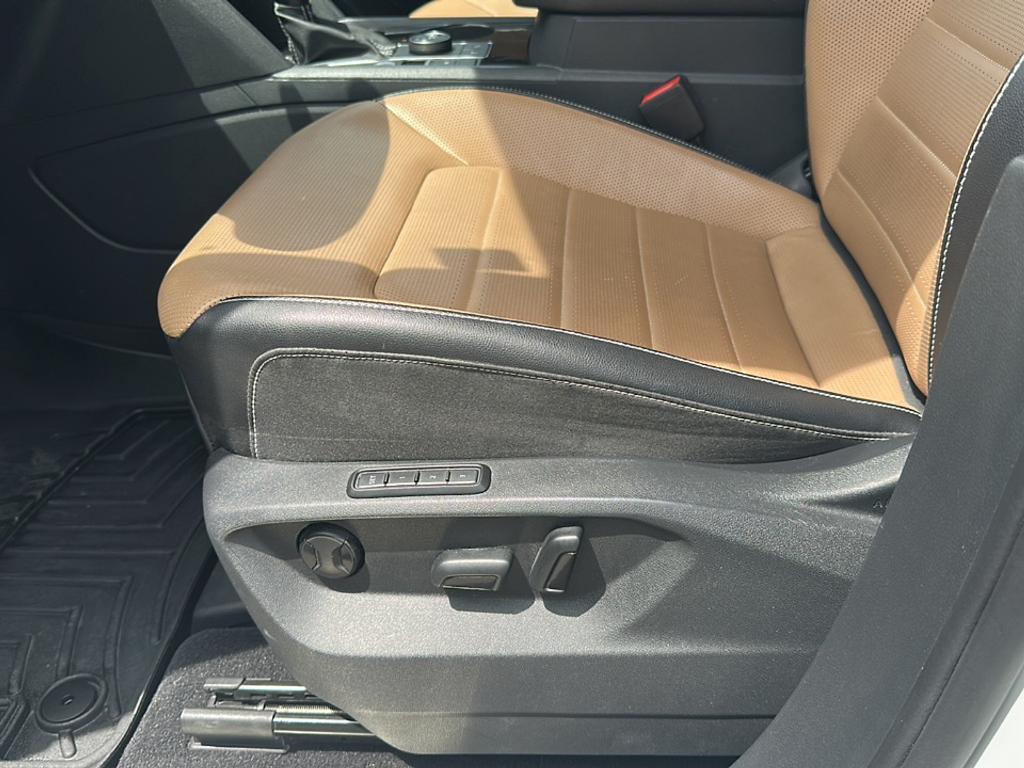 used 2021 Volkswagen Atlas Cross Sport car, priced at $33,740