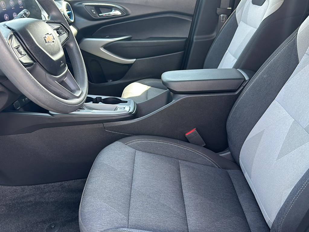 used 2024 Chevrolet Trax car, priced at $23,500