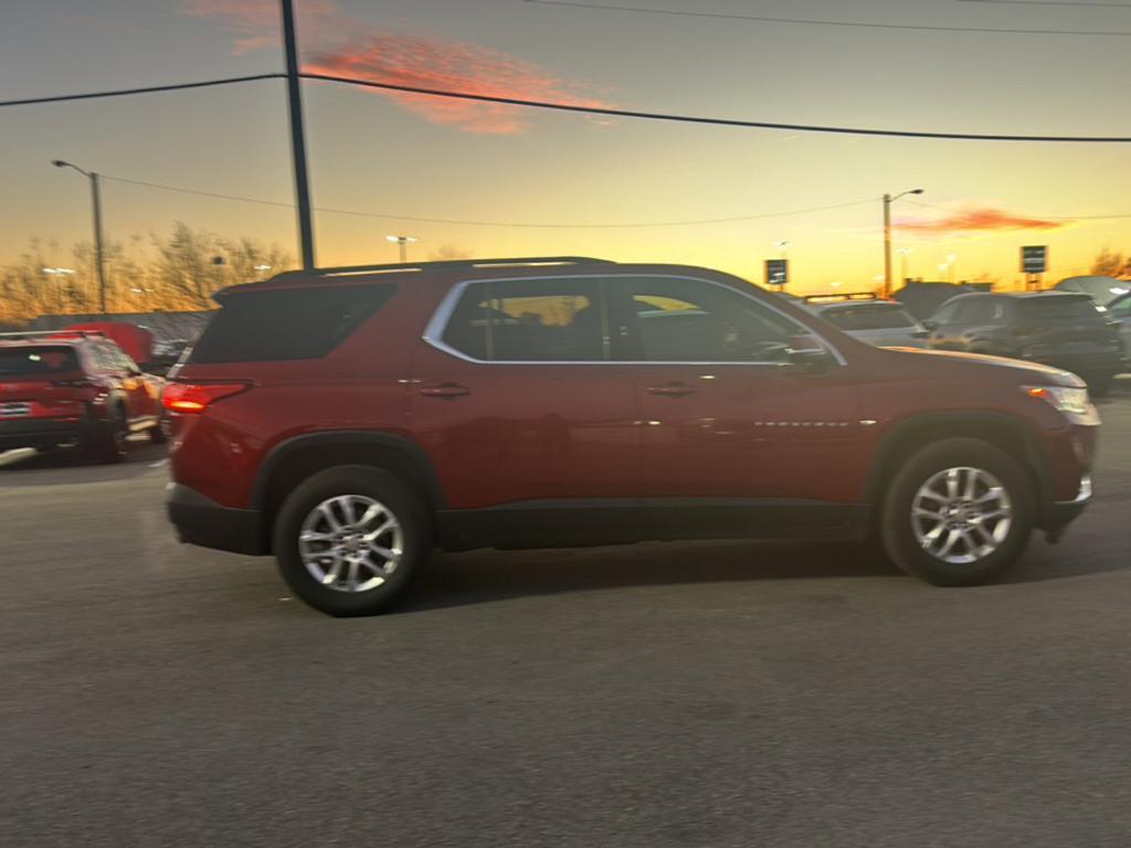 used 2019 Chevrolet Traverse car, priced at $18,999