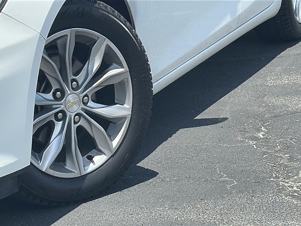 used 2021 Chevrolet Malibu car, priced at $22,000