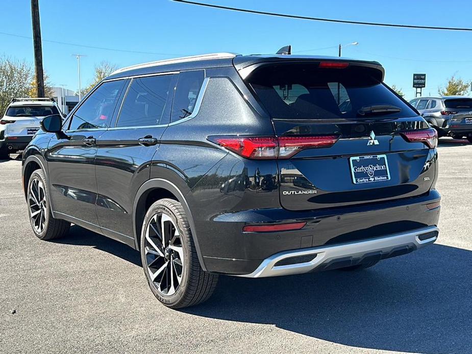 used 2022 Mitsubishi Outlander car, priced at $26,399