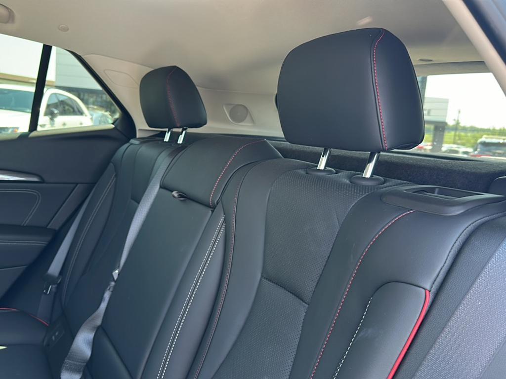 used 2023 Buick Envision car, priced at $26,998