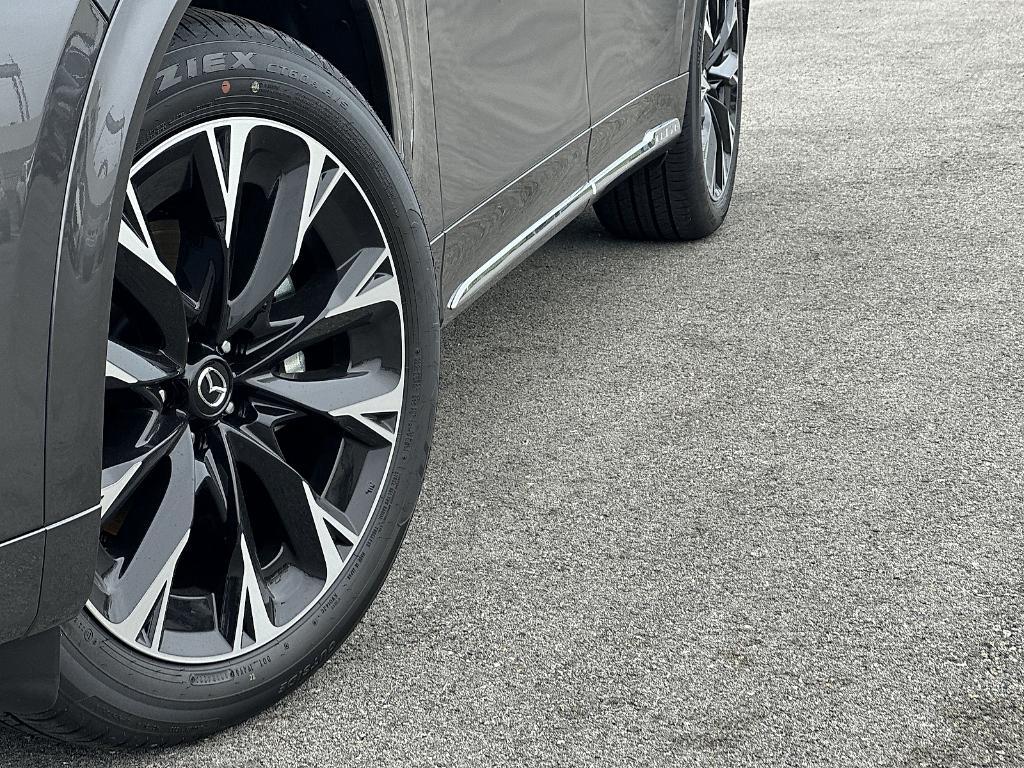new 2024 Mazda CX-90 car, priced at $52,322