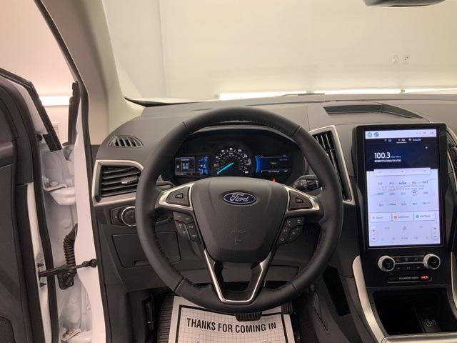 new 2024 Ford Edge car, priced at $35,690