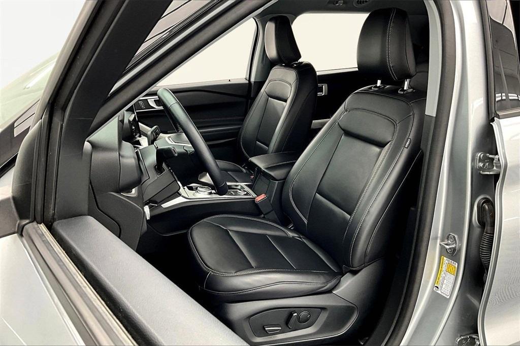 used 2023 Ford Explorer car, priced at $34,000