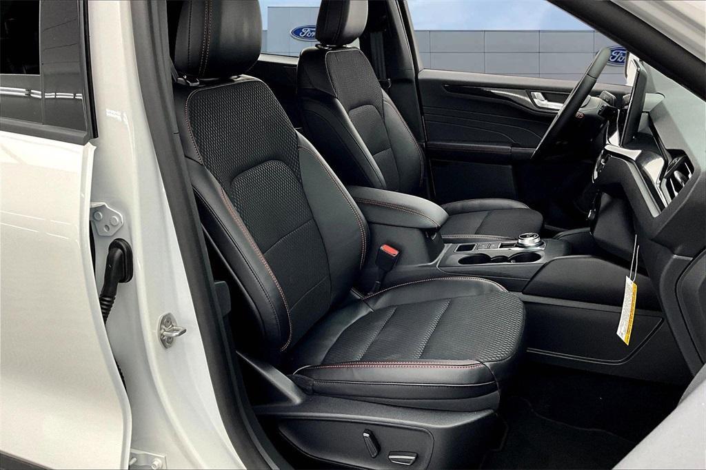 new 2025 Ford Escape car, priced at $37,778