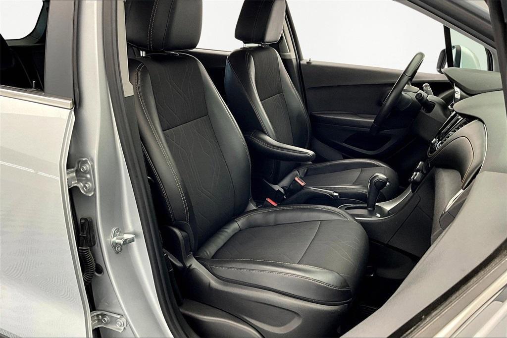 used 2020 Chevrolet Trax car, priced at $15,500