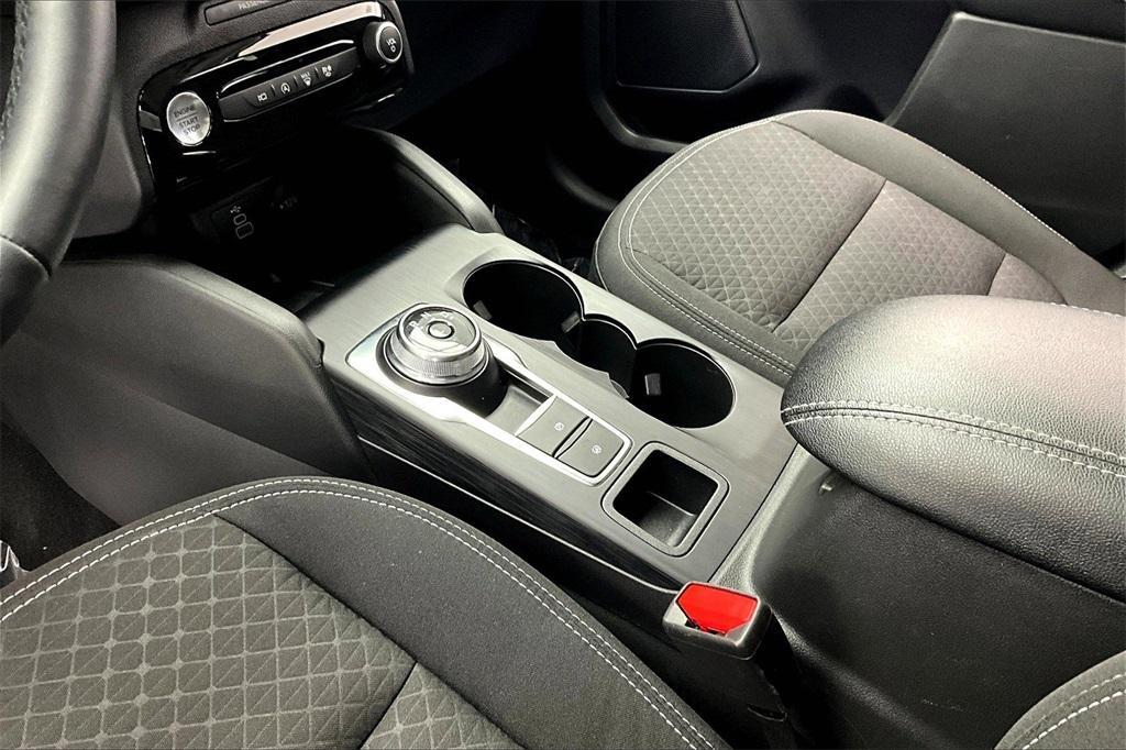 used 2024 Ford Escape car, priced at $24,986