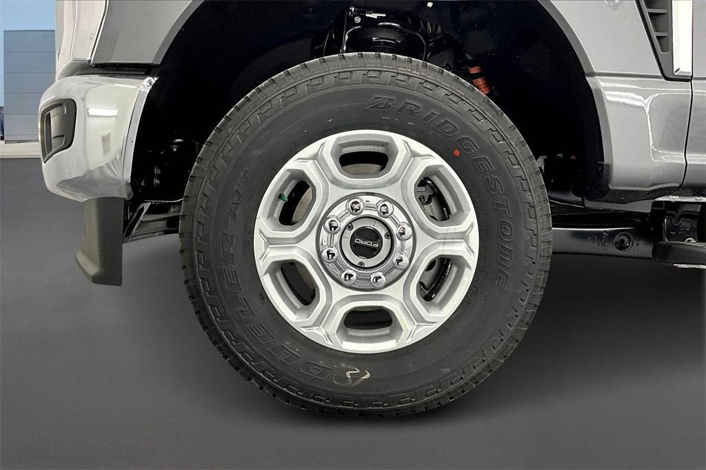new 2025 Ford F-350 car, priced at $69,466