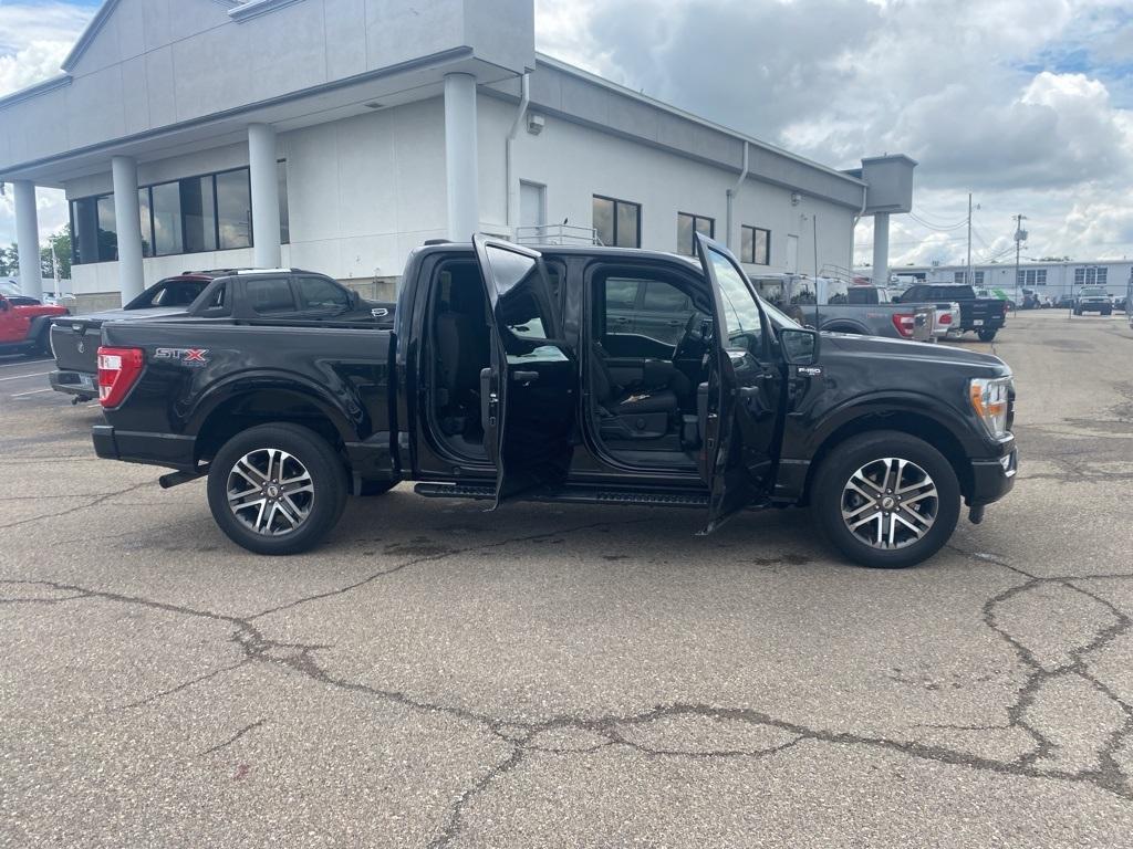 used 2022 Ford F-150 car, priced at $32,500