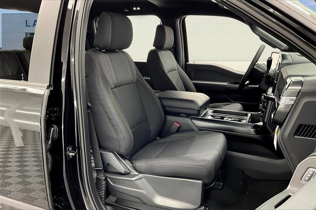 new 2025 Ford F-150 car, priced at $44,494