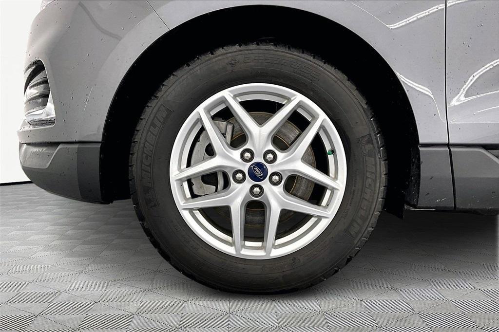 used 2022 Ford Edge car, priced at $18,432